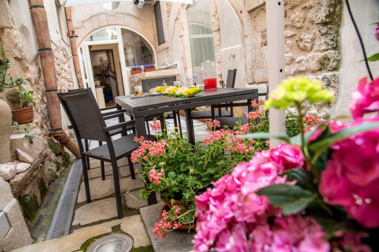 Ortigia Ancient House Lägenhet Syrakusa Exteriör bild